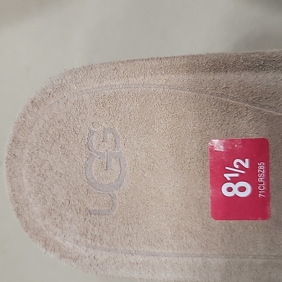 UGG Black Wedge Sandals, Leather Solid and Braided Straps, NWOT.  Size 8.5 - Picture 4 of 8